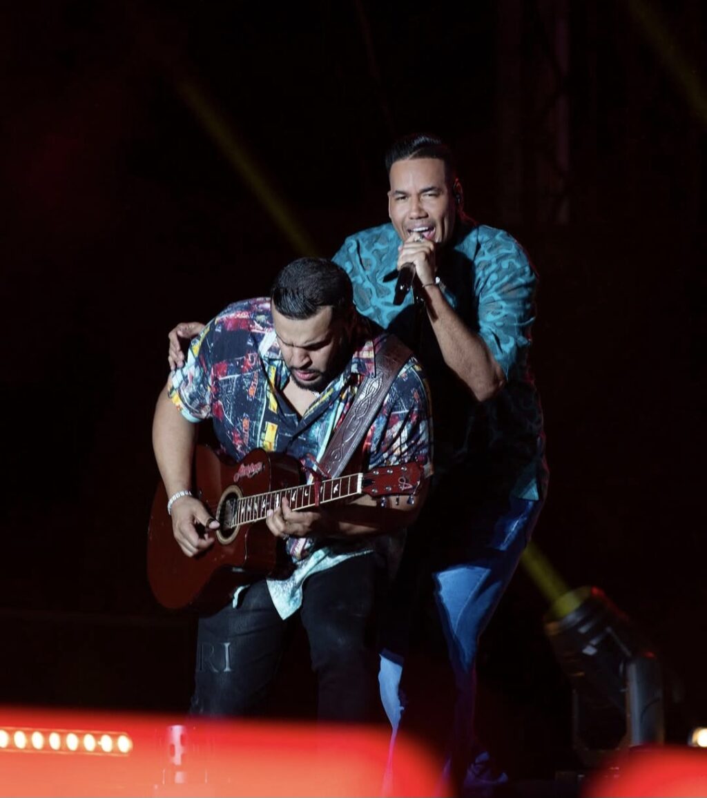 Aventura Inaugura su Serie de Conciertos con Éxito en el Estadio Olímpico Félix Sánchez